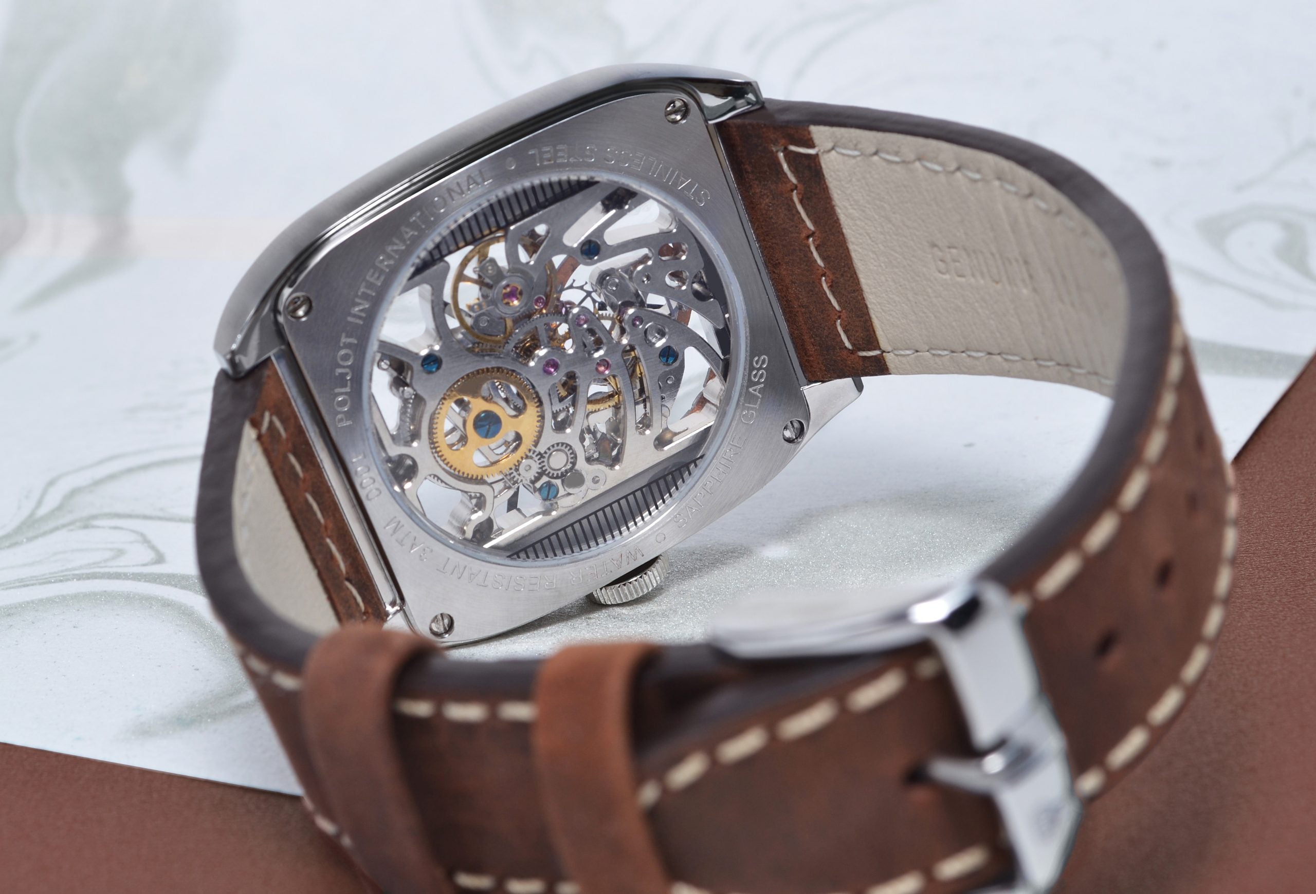 27611000154_new-4_klein-scaled.jpg__PID:694a2703-f406-4b65-9a02-3c2ced1a207f