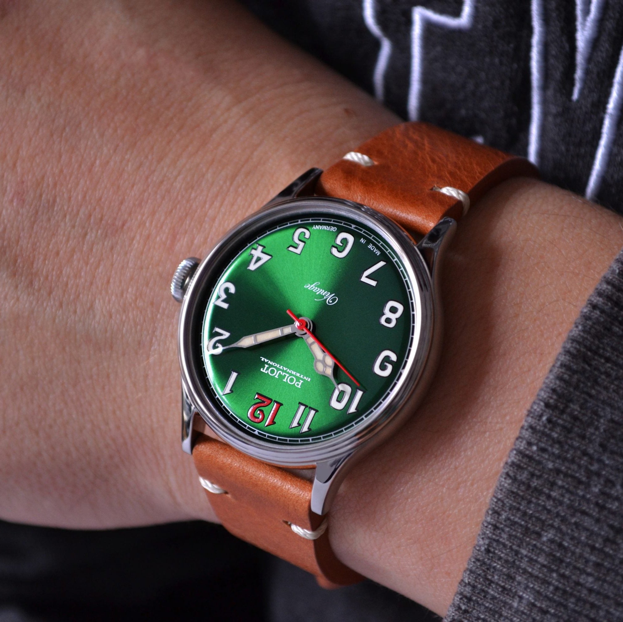 Uhr Poljot International Retro Classic 2409.1220333