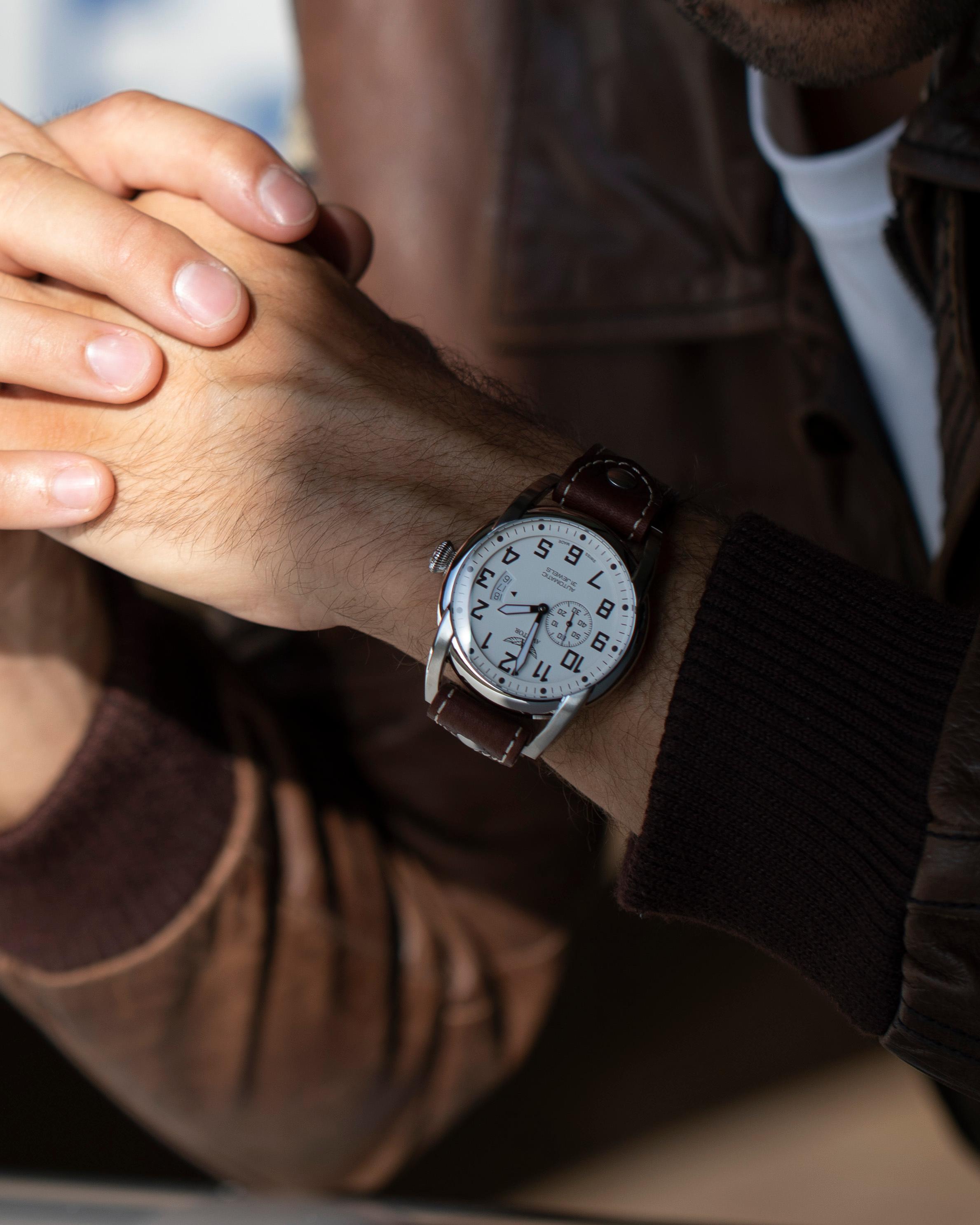 AVIATOR SWISS Bristol Scout V.3.18.0.161.4 watch