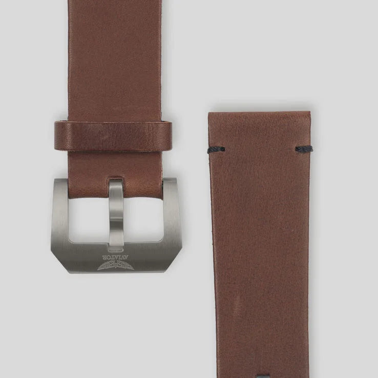 AVIATOR-WATCH--DOUGLAS-DAKOTA--STRAP_B06_V.3.31.7.229.4_738px.webp__PID:c82dc7b0-9db6-4986-b3ec-1fc5dcbc3dd2