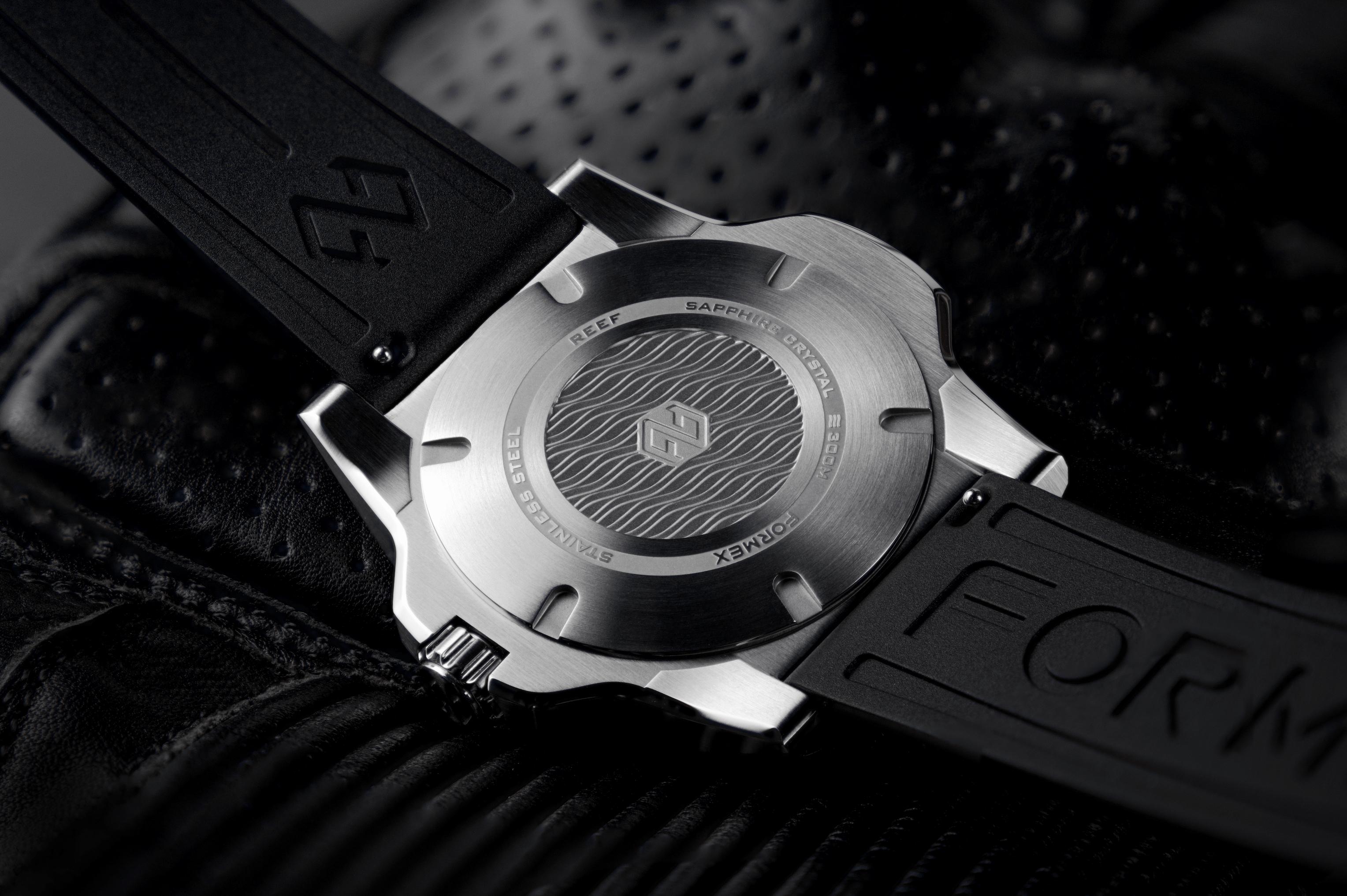 Formex Reef 39.5mm Watches - Forged Carbon