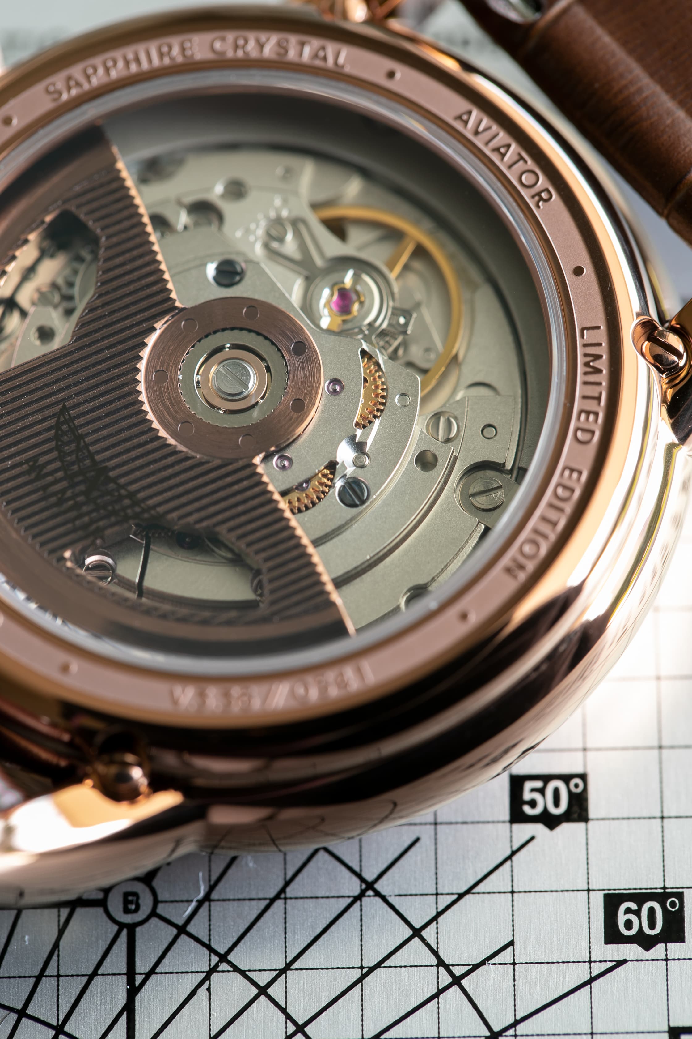 Hodinky AVIATOR SWISS DOUGLAS DAY-DATE MECA-41 V.3.36.2.288.4