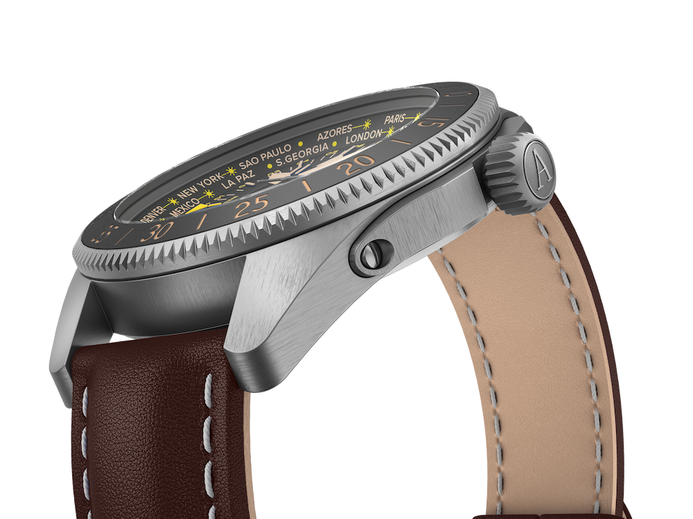 AVIATOR SWISS AIRACOBRA GMT V.1.37.0.303.4 watch