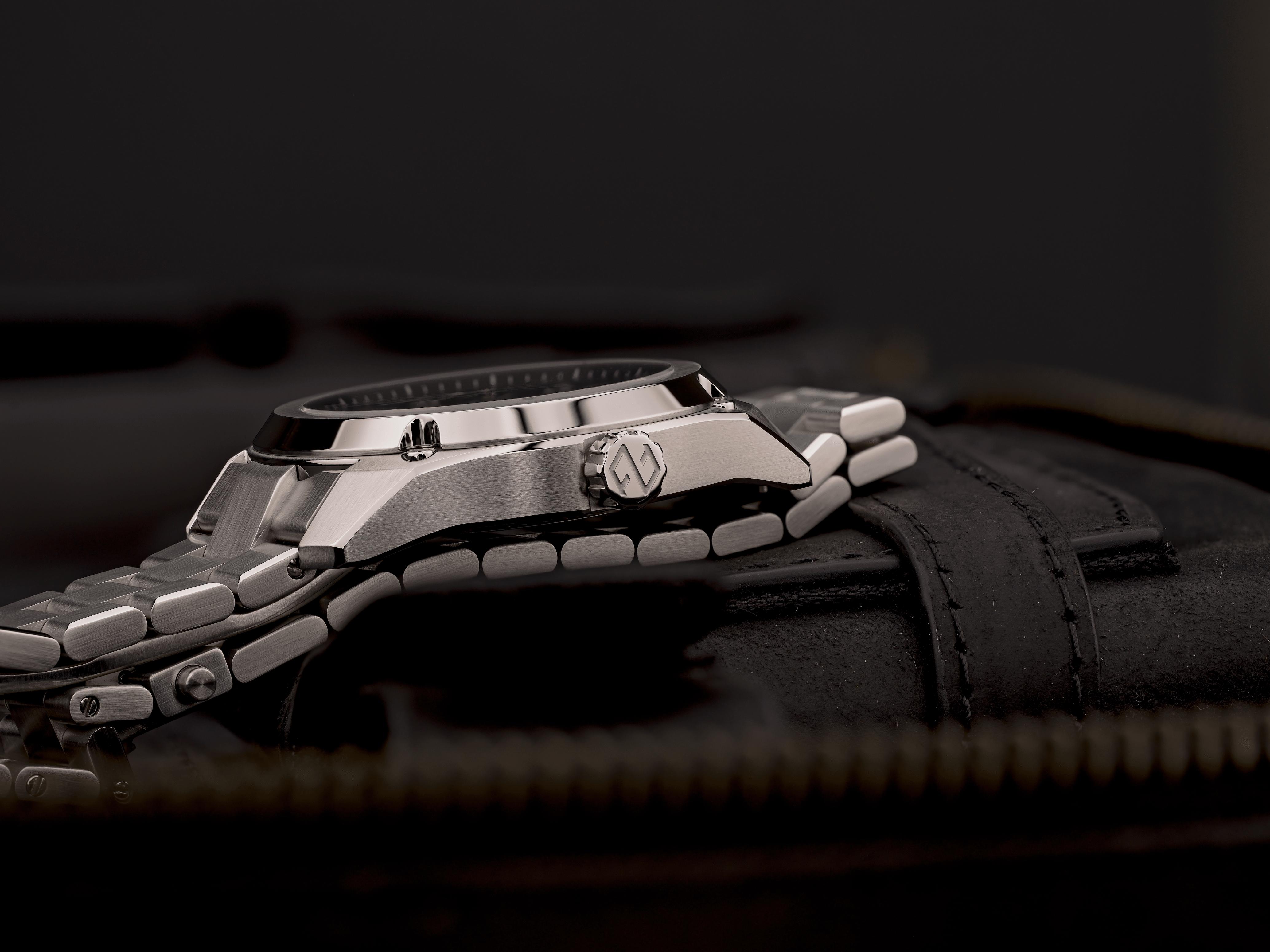 Formex Essence ThirtyNine Watch - Black