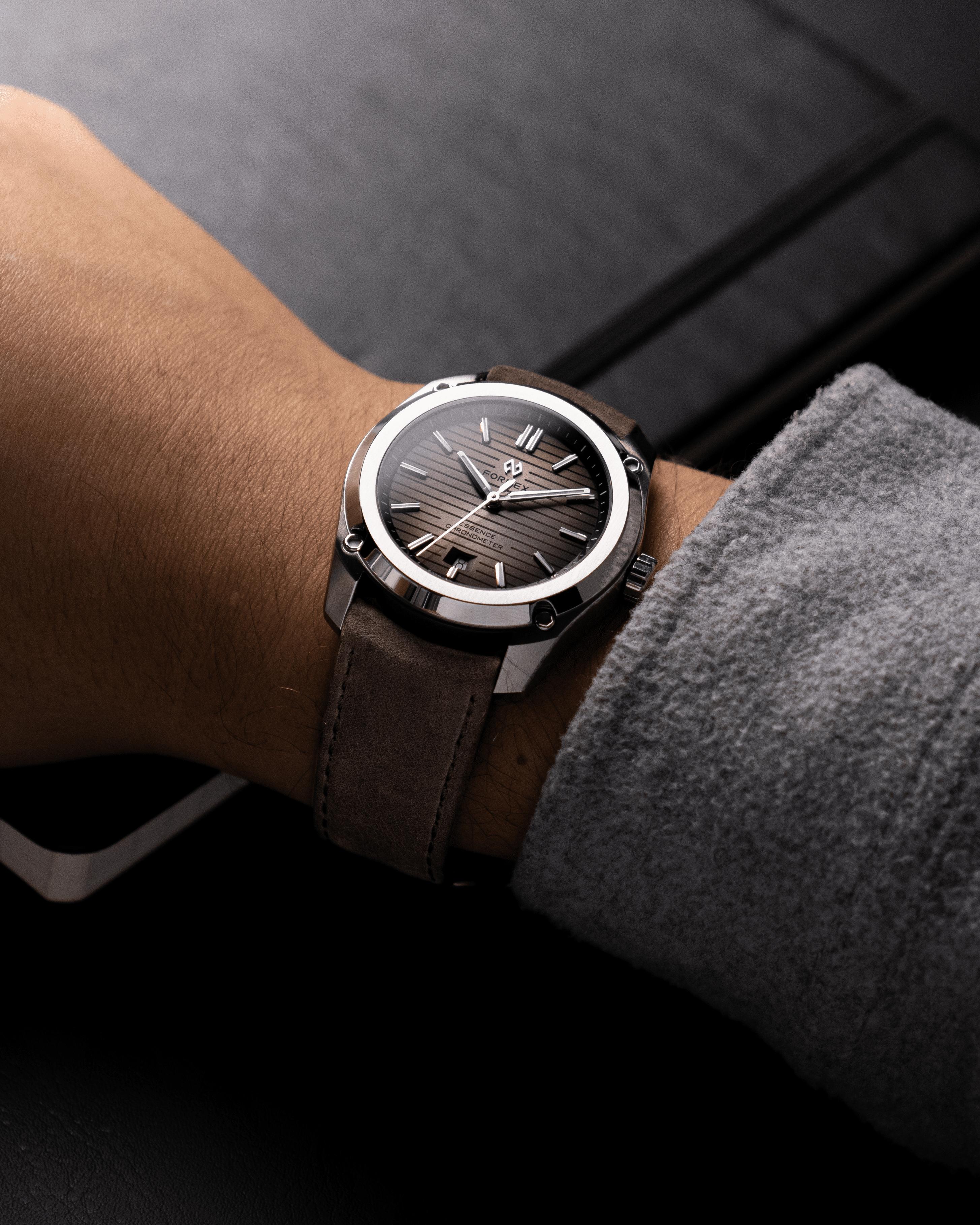 Formex Essence FortyOne - Dégradé Watch
