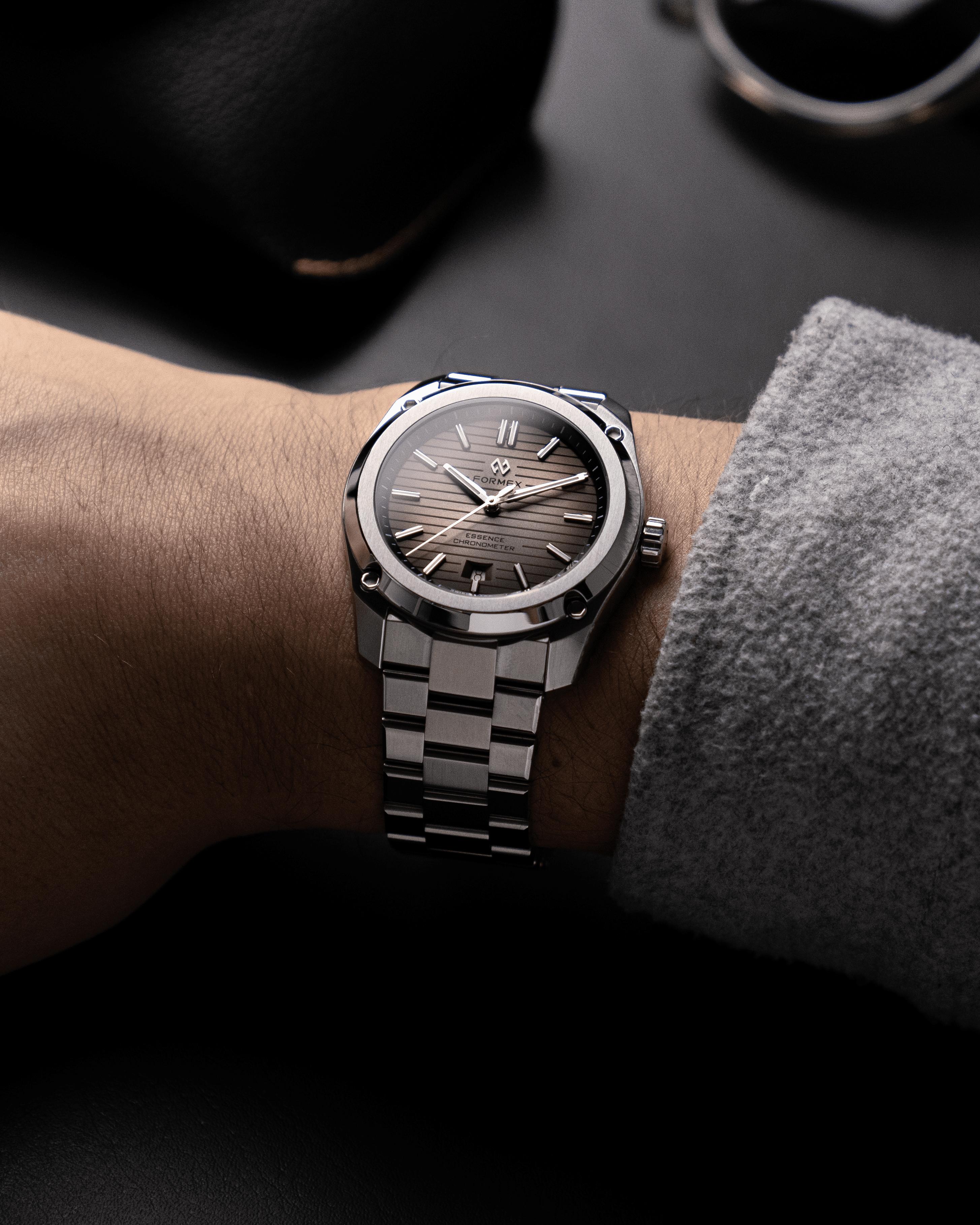 Formex Essence FortyOne - Dégradé Watch