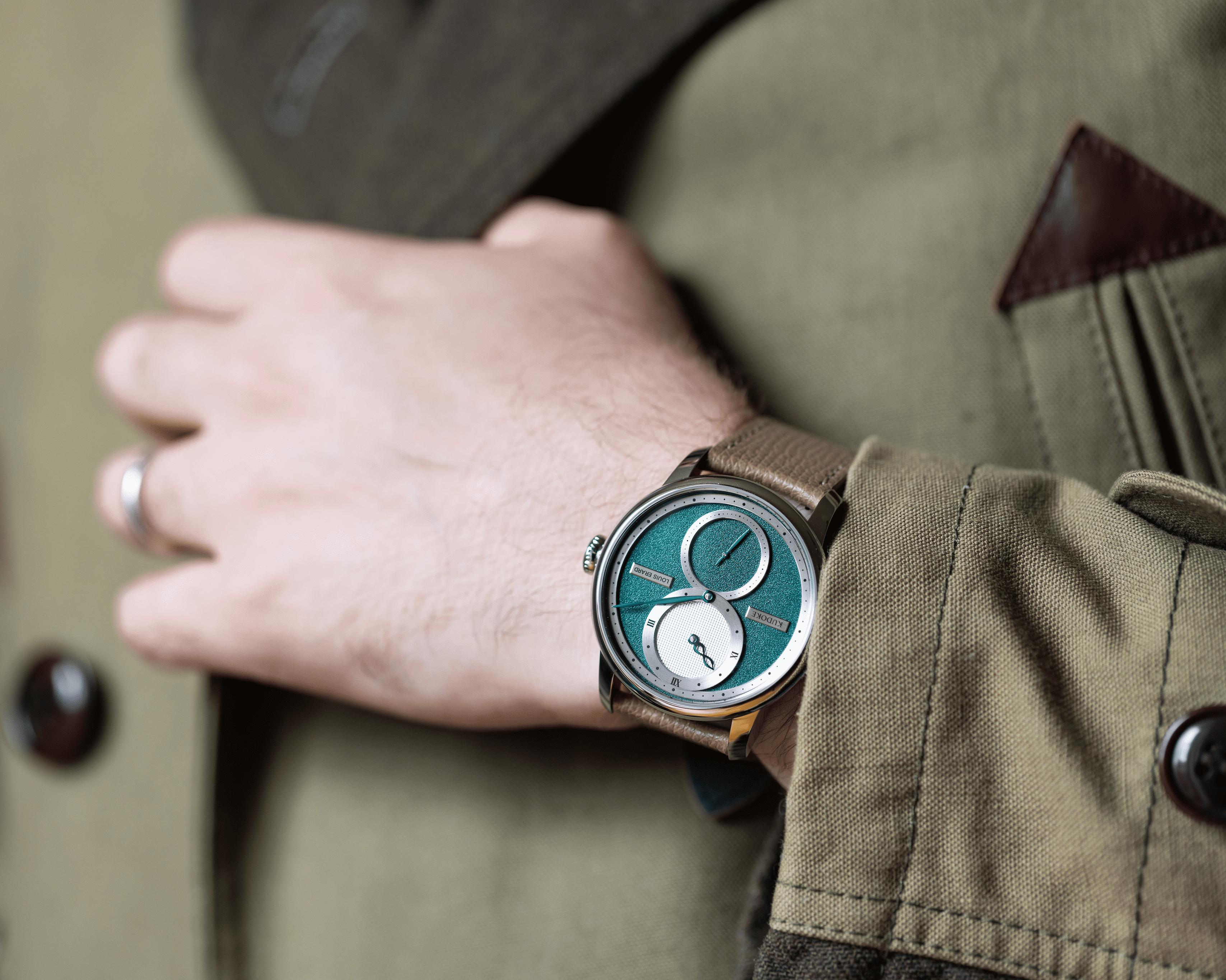 Uhr LOUIS ERARD X KUDOKE FOREST GREEN