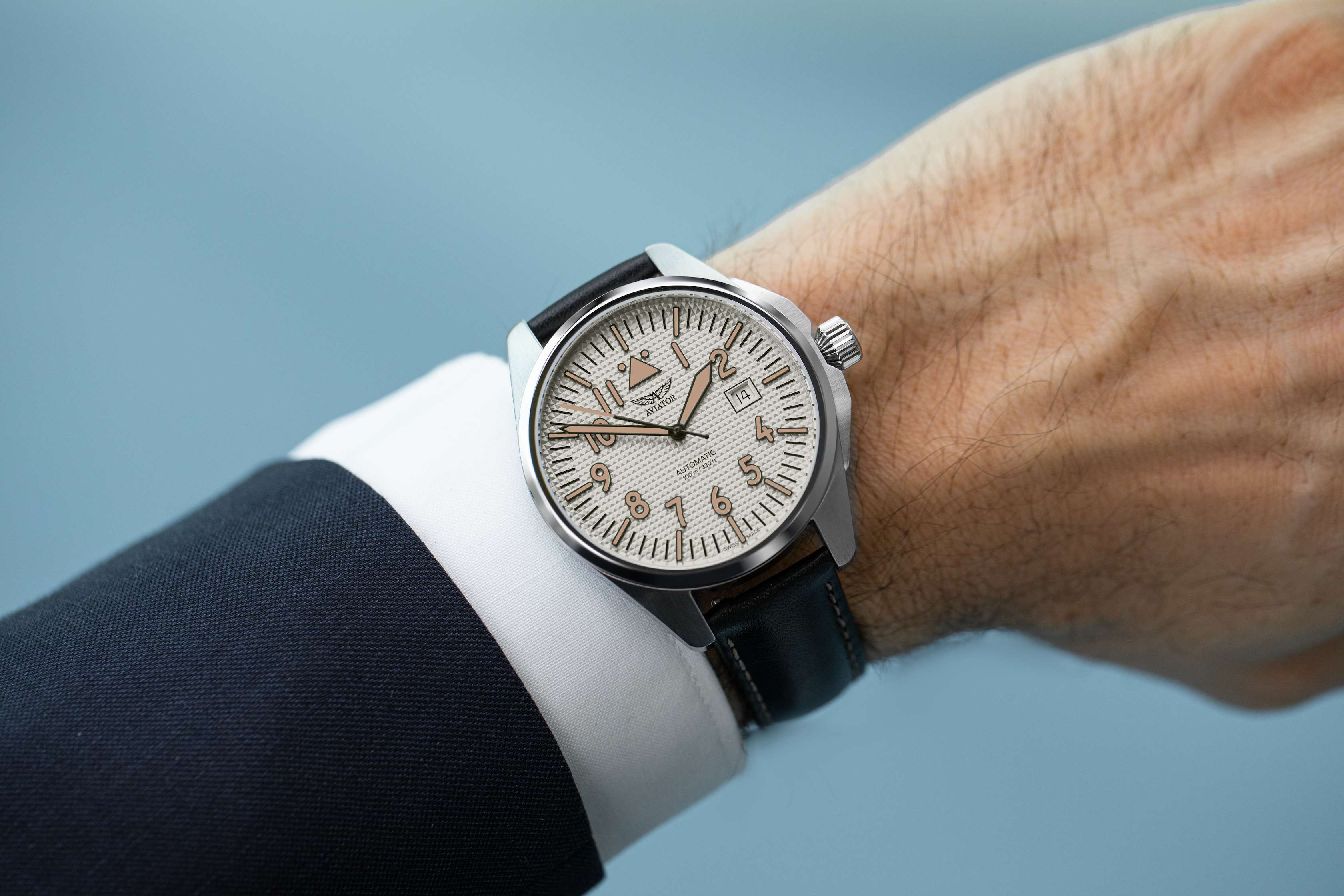 Hodinky AVIATOR SWISS AIRACOBRA 43 AUTO V.3.39.0.336.4