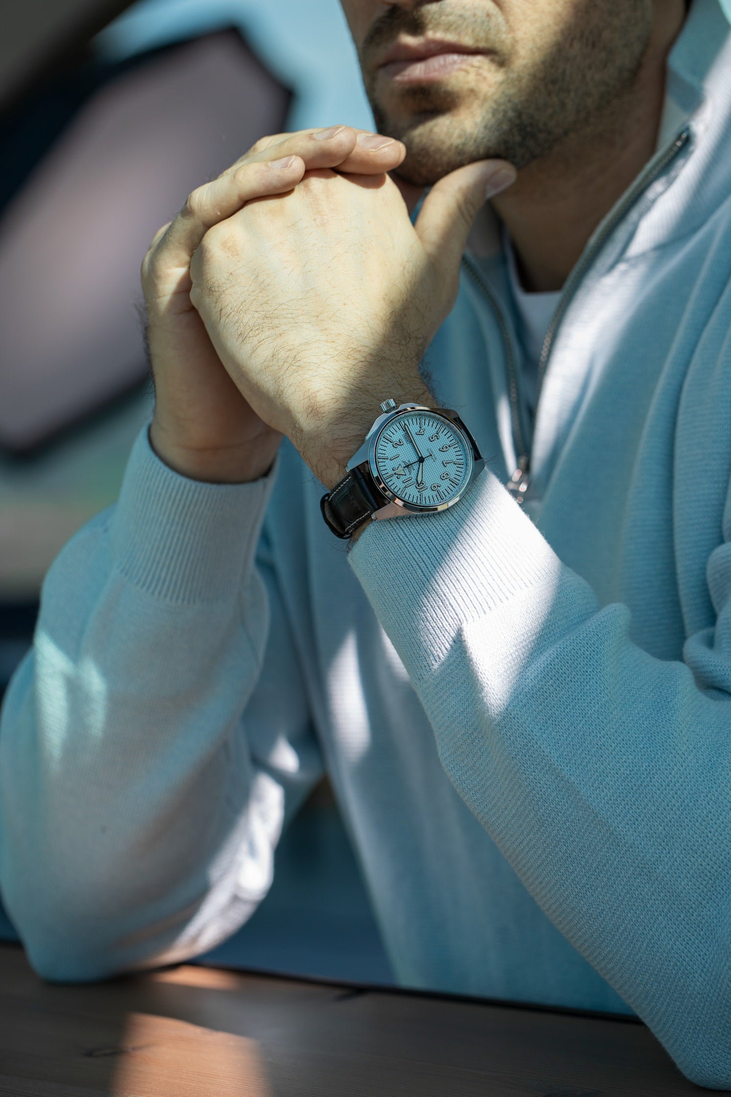 Hodinky AVIATOR SWISS AIRACOBRA 43 AUTO V.3.39.0.337.4