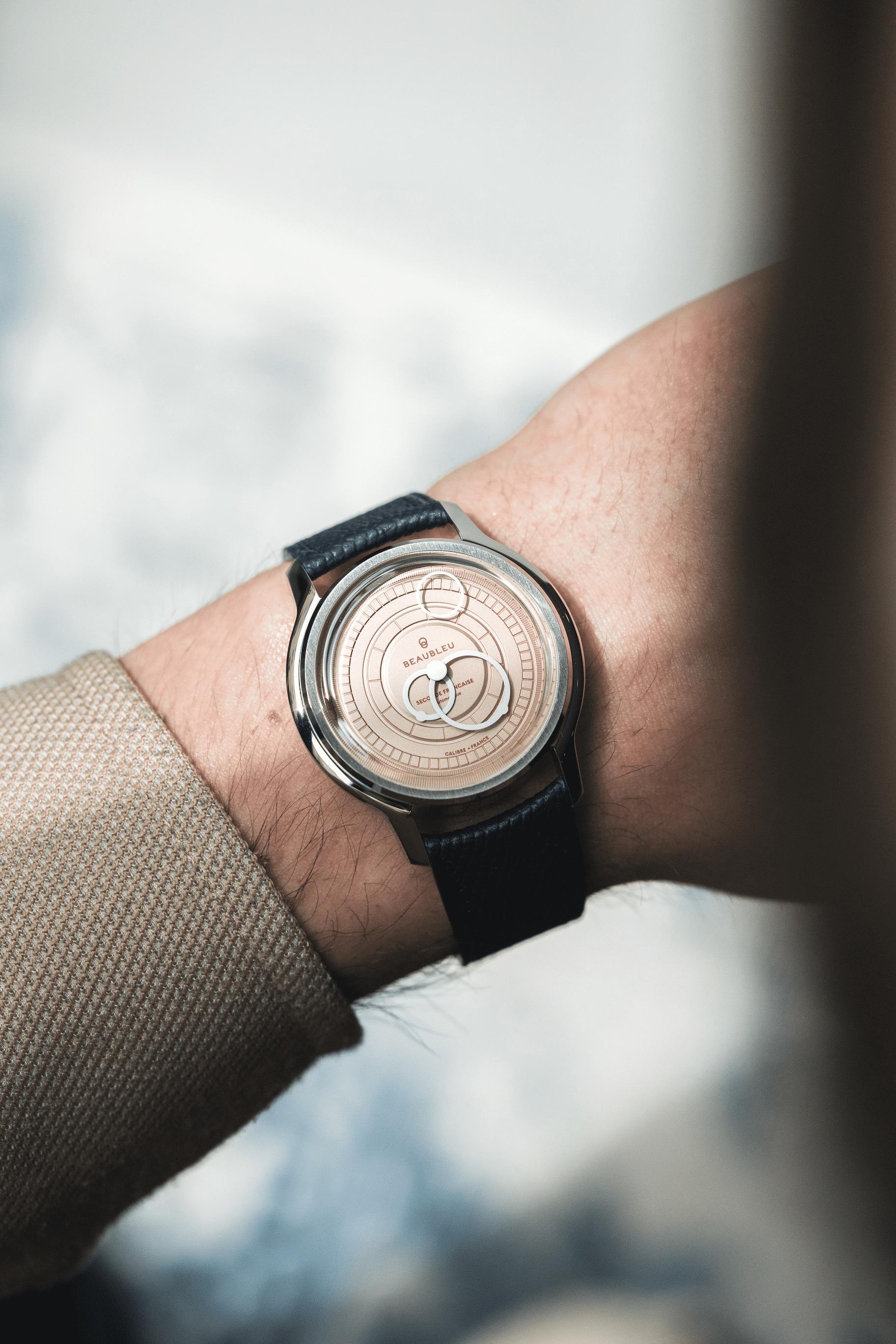 Watch Beaubleu Seconde Française 20.24 Salmon