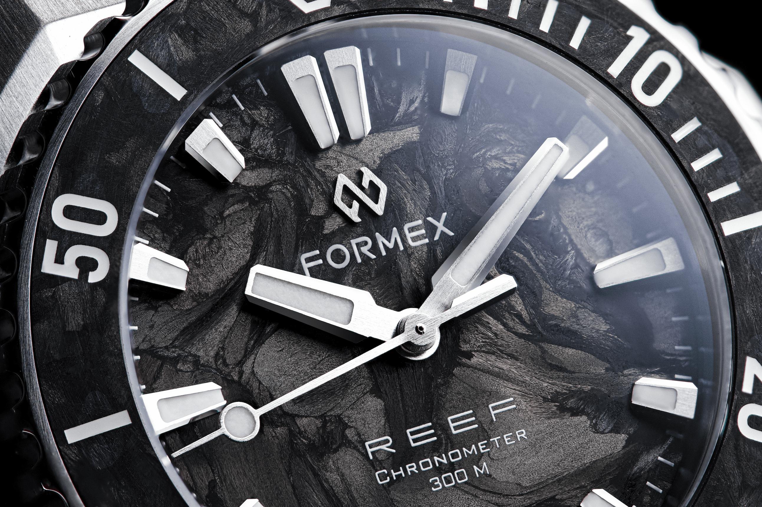 Formex Reef 39.5mm Watches - Forged Carbon